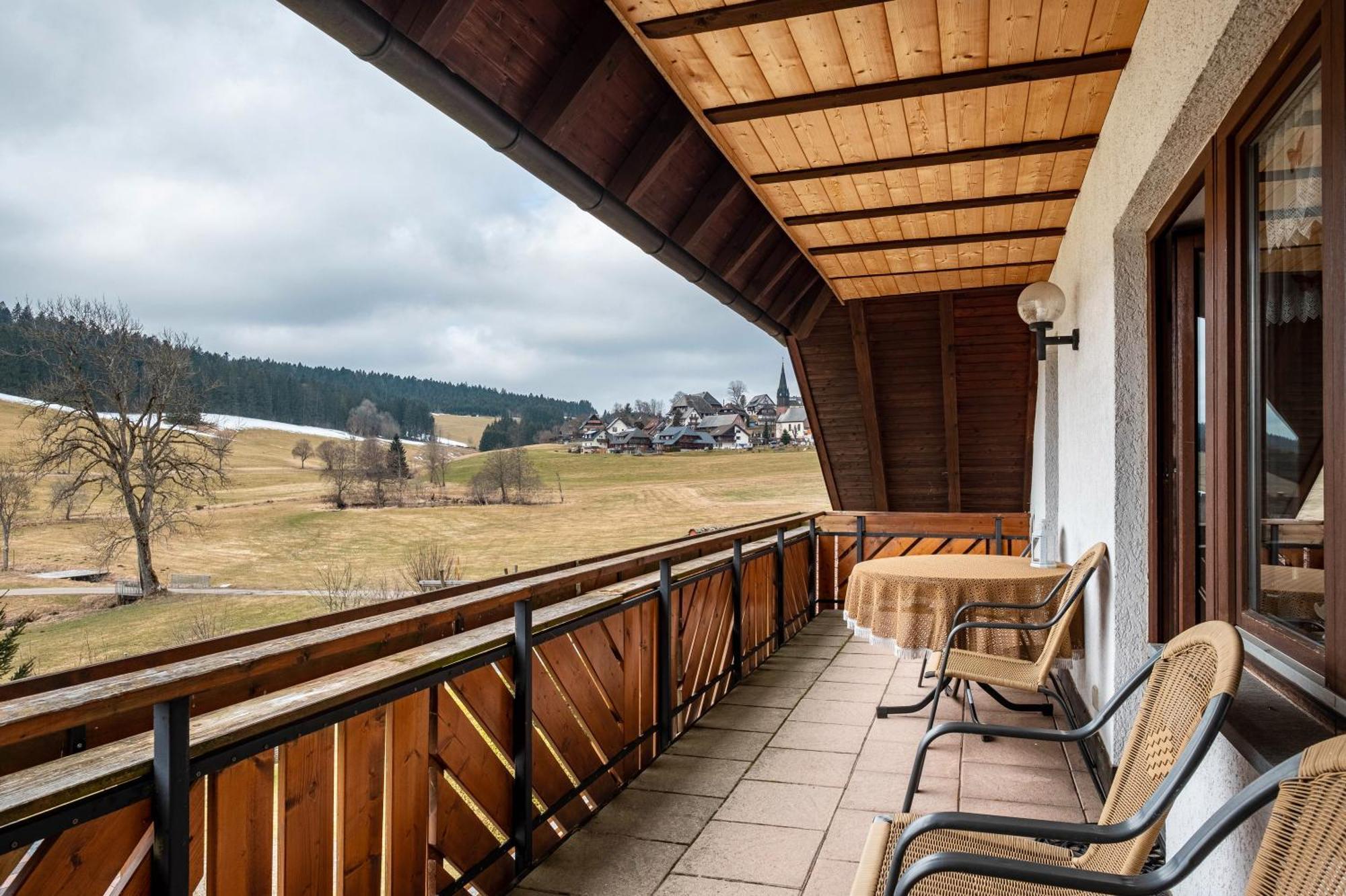 Ferienhaus Kaltenbach تيتيسي نيوستادت المظهر الخارجي الصورة